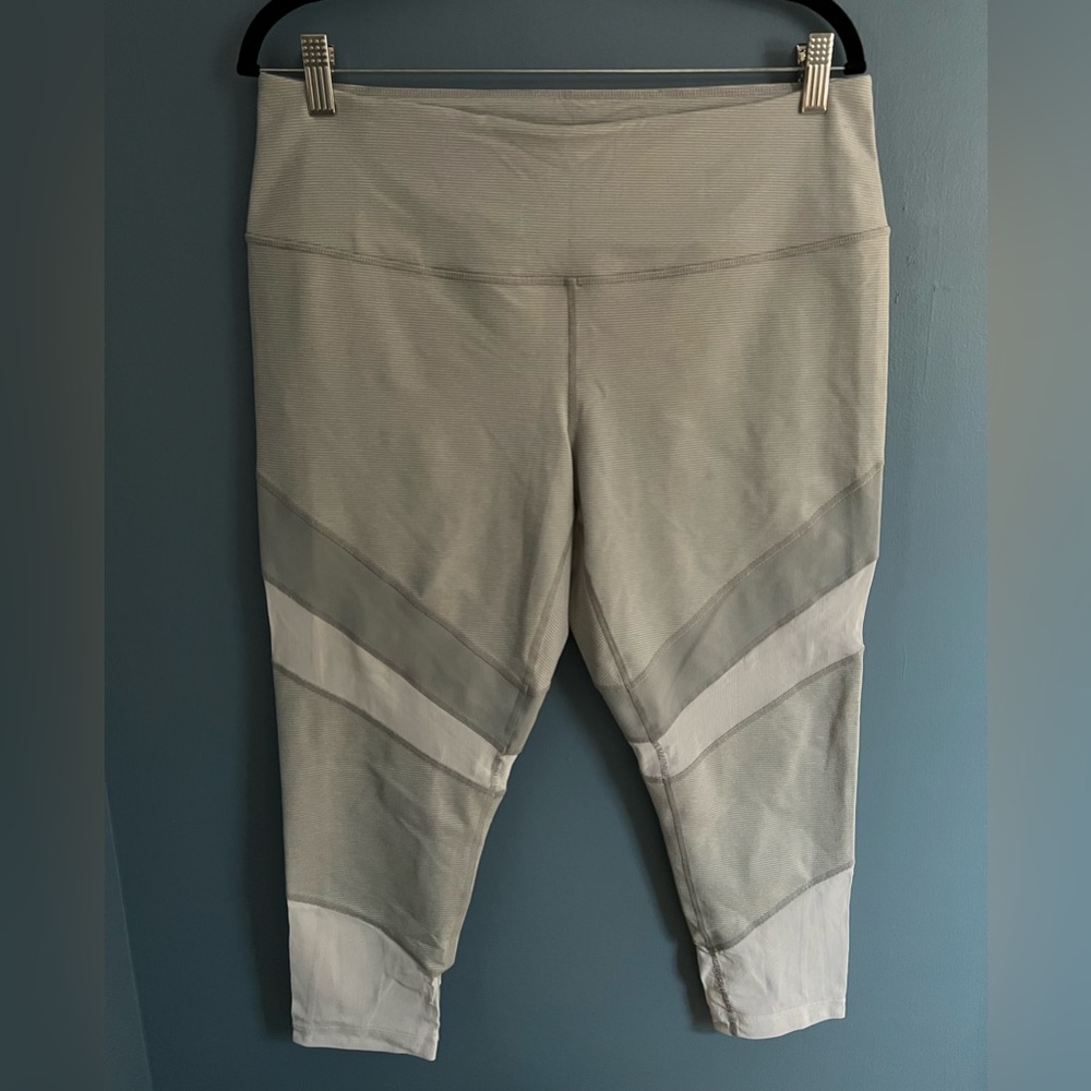 Zella leggings